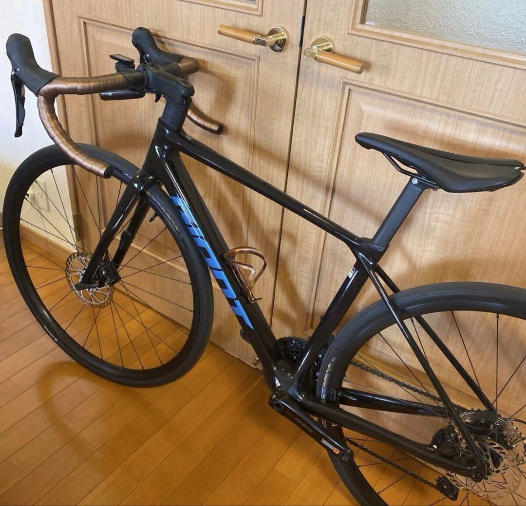 ジャイアント　TCR アドバンスド　2 KOM XS 105 12s