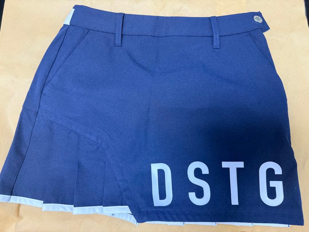 DESCENTE GOLF プリーツスカートSSオレンジショートパンツSS未使用