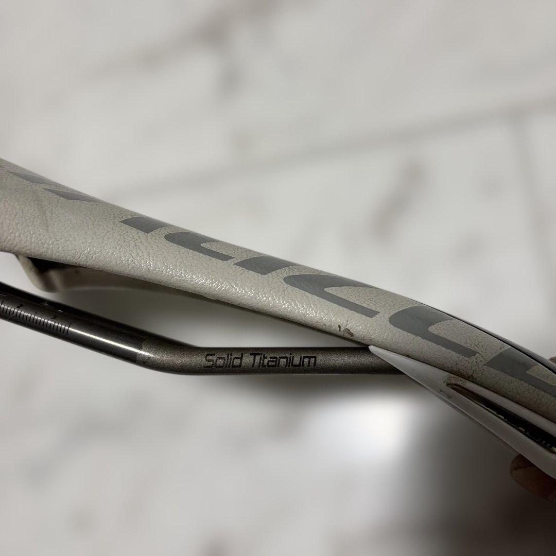 SPECIALIZED Phenom 143 サドル