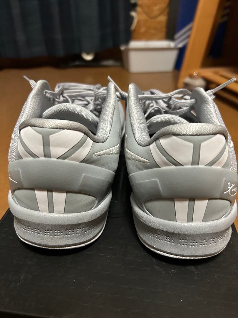 シューズ(男性用) NIKEKobe8