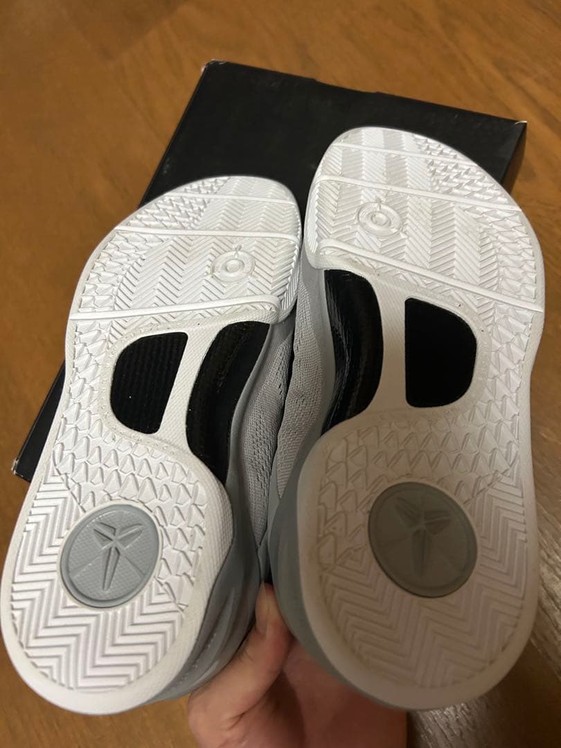 シューズ(男性用) NIKEKobe8
