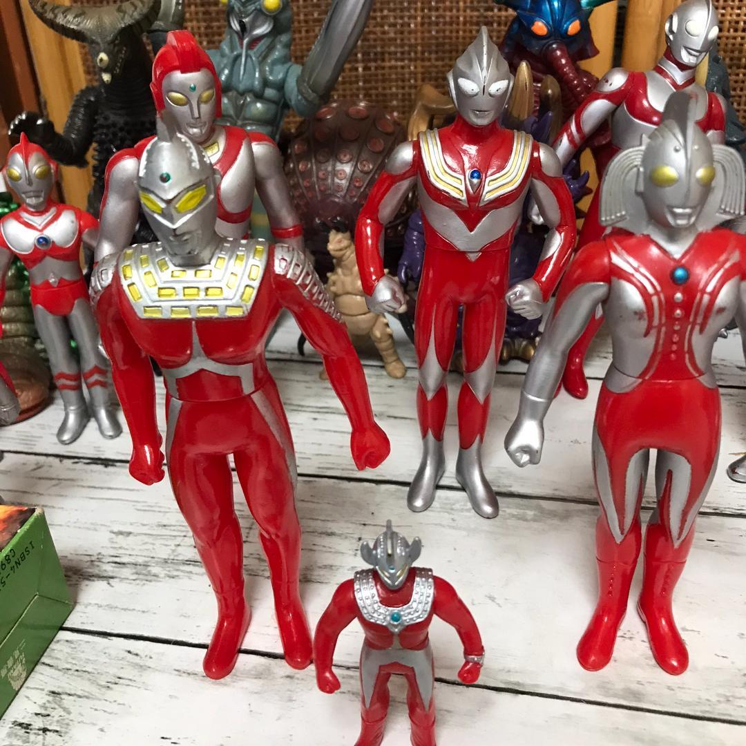 【日本製・1984年刻印多数】ウルトラマン 怪獣 ソフビ まとめ売り＋カード箱付