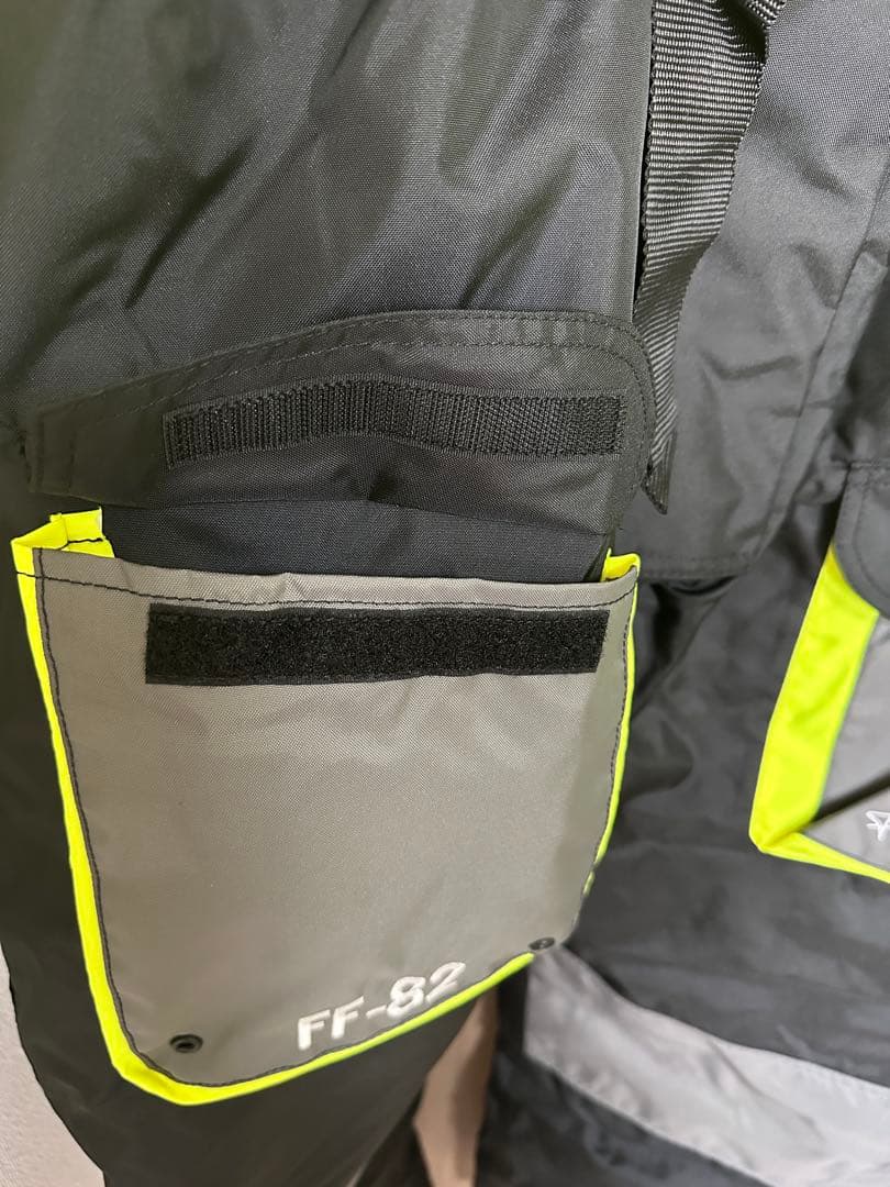 FLADEN RESCUE SYSTEM フィッシングスーツ