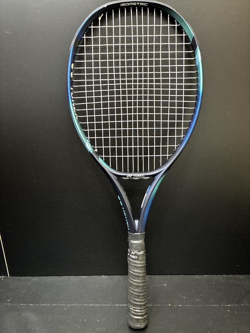 YONEX EZONE 100　ヨネックス　イーゾーン　硬式テニスラケット