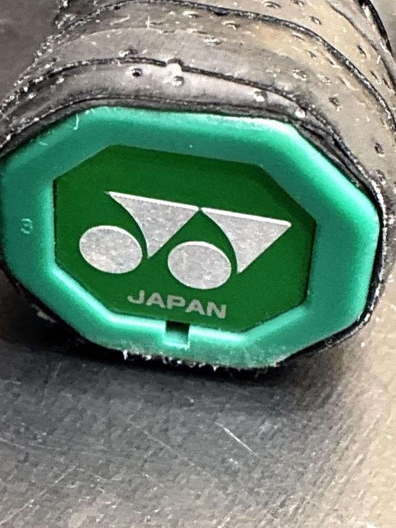 YONEX EZONE 100　ヨネックス　イーゾーン　硬式テニスラケット