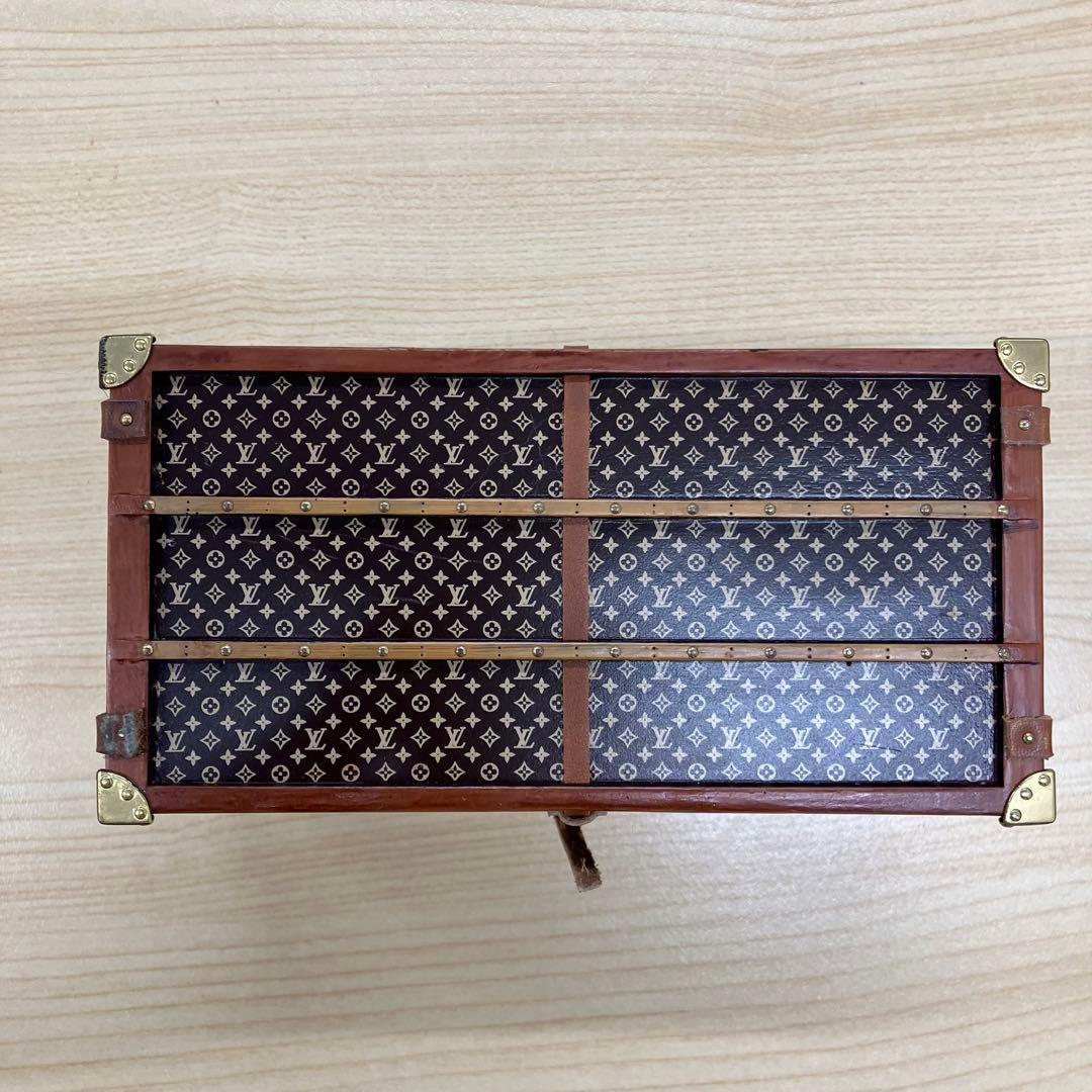値下げ‼️■ LOUIS VUITTONルイヴィトン　置物　ノベルティ 非売品