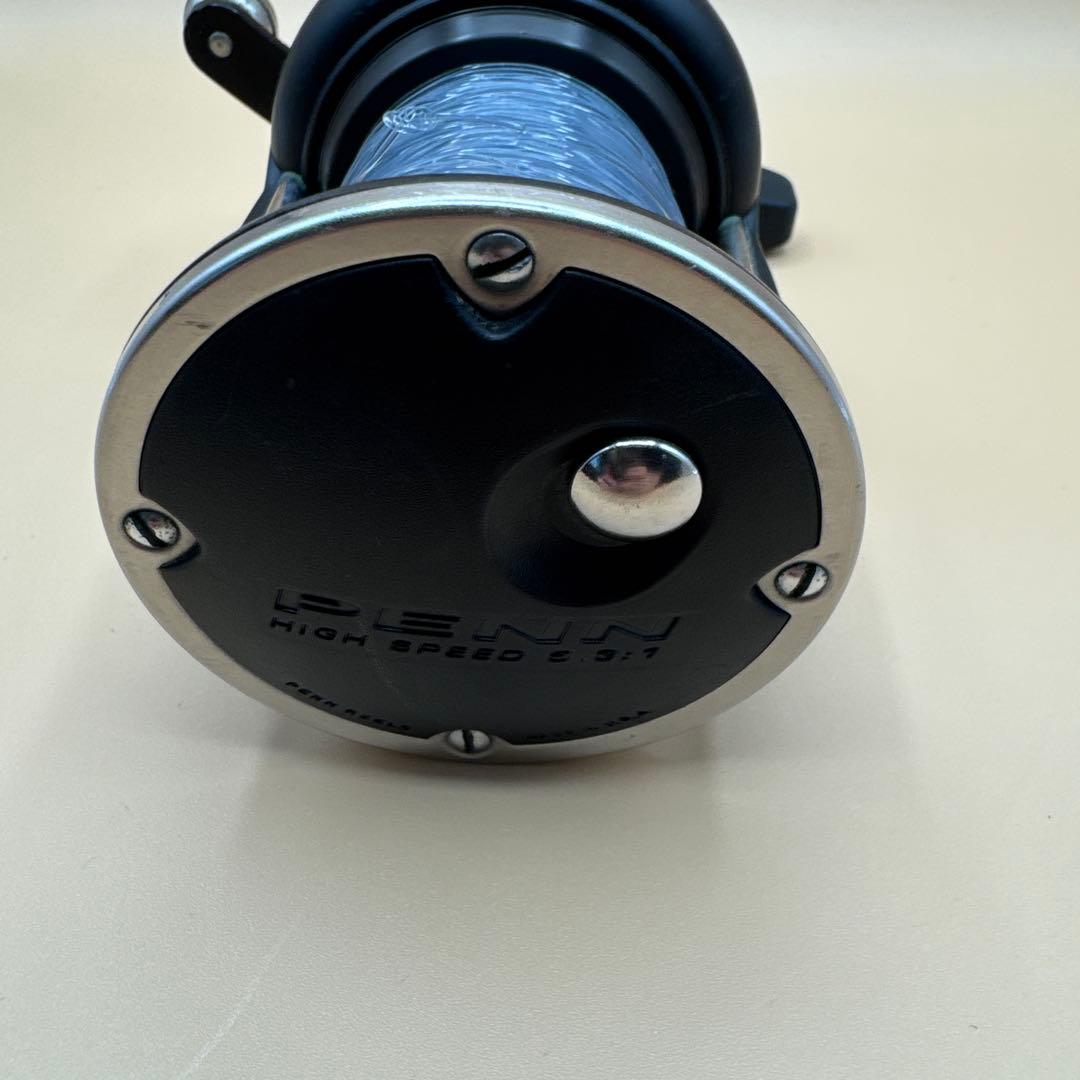 PENN 555 GRAPHITE FRAME グラファイトフレーム 両軸リール