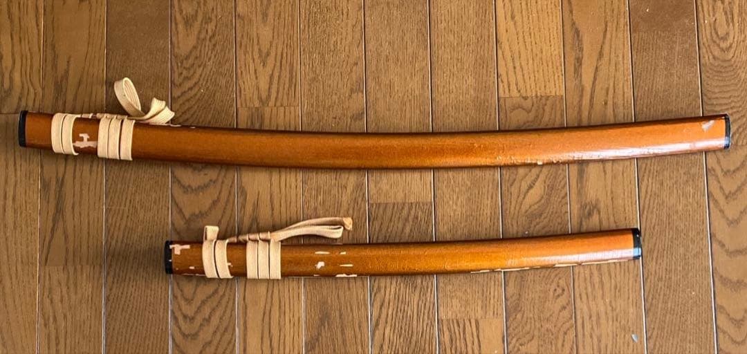 模造刀つば龍すかし　赤、黒2本セット➕掛け台➕袋セット（鑑賞用）