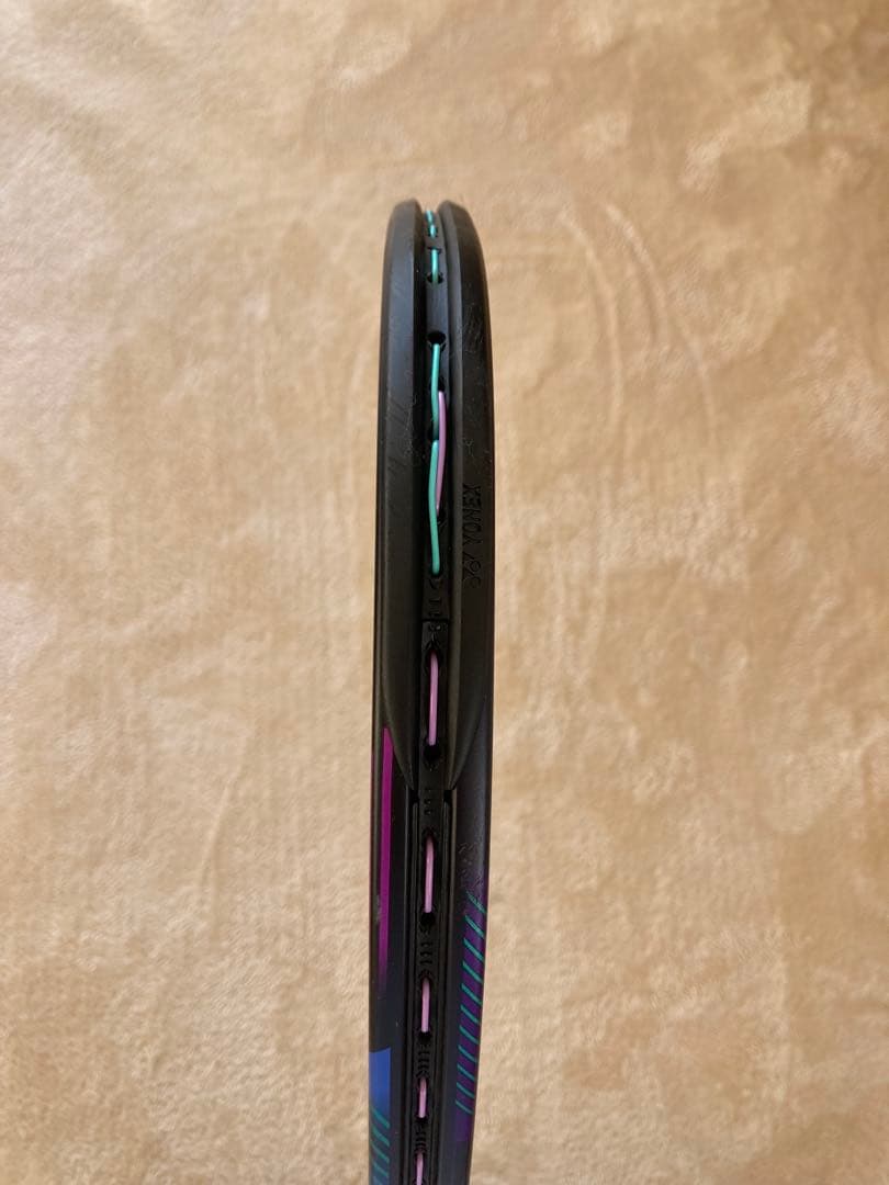 【美品】YONEX ヨネックス VCORE PRO 104
