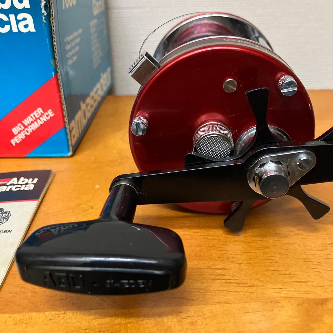 AbuGarcia Ambassadeur 7000 アブガルシア RED