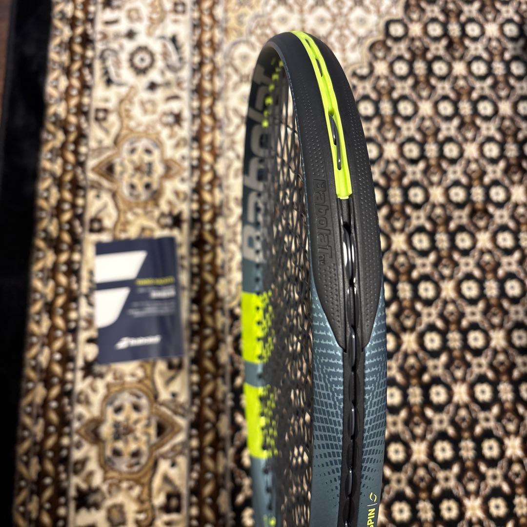 Babolat ピュアアエロ100 2026 G2 ほぼ新品