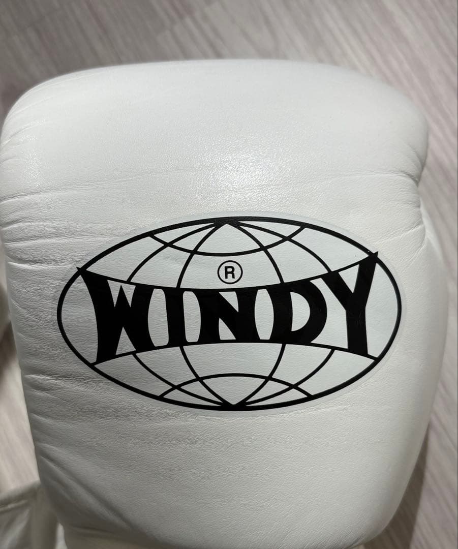 WINDY ウインディ ボクシンググローブ BGVH 8oz ホワイト 本革