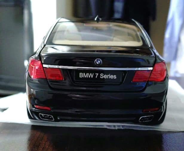 ミニカー 1/18 京商  7シリーズ 750Li