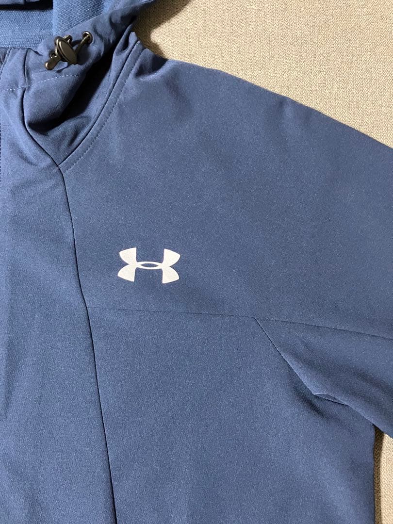 ☆美品☆UNDER ARMOUR UA UNLINED WOVENメンズ上M下L