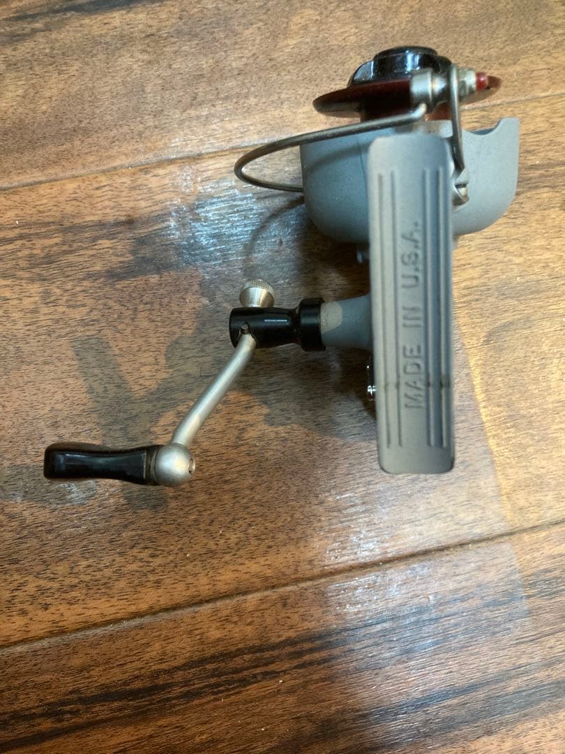 Pflueger Supreme 551 美品なリールです。
