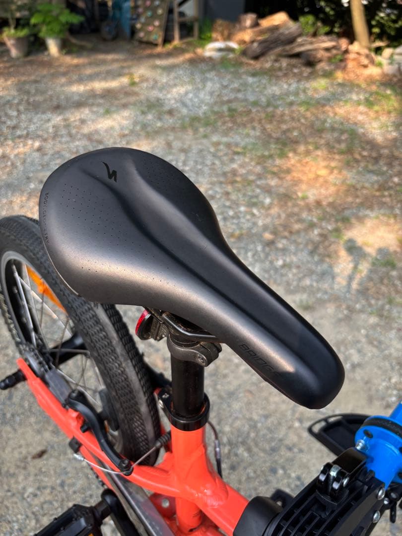 Specialized JETT 16インチホイール