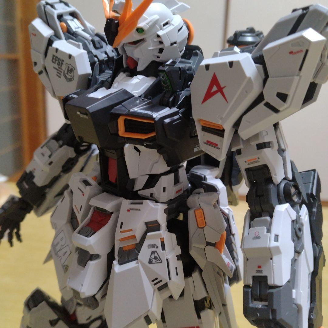 MG νガンダム \"Fortune Meow’s Studio\" 風完成品