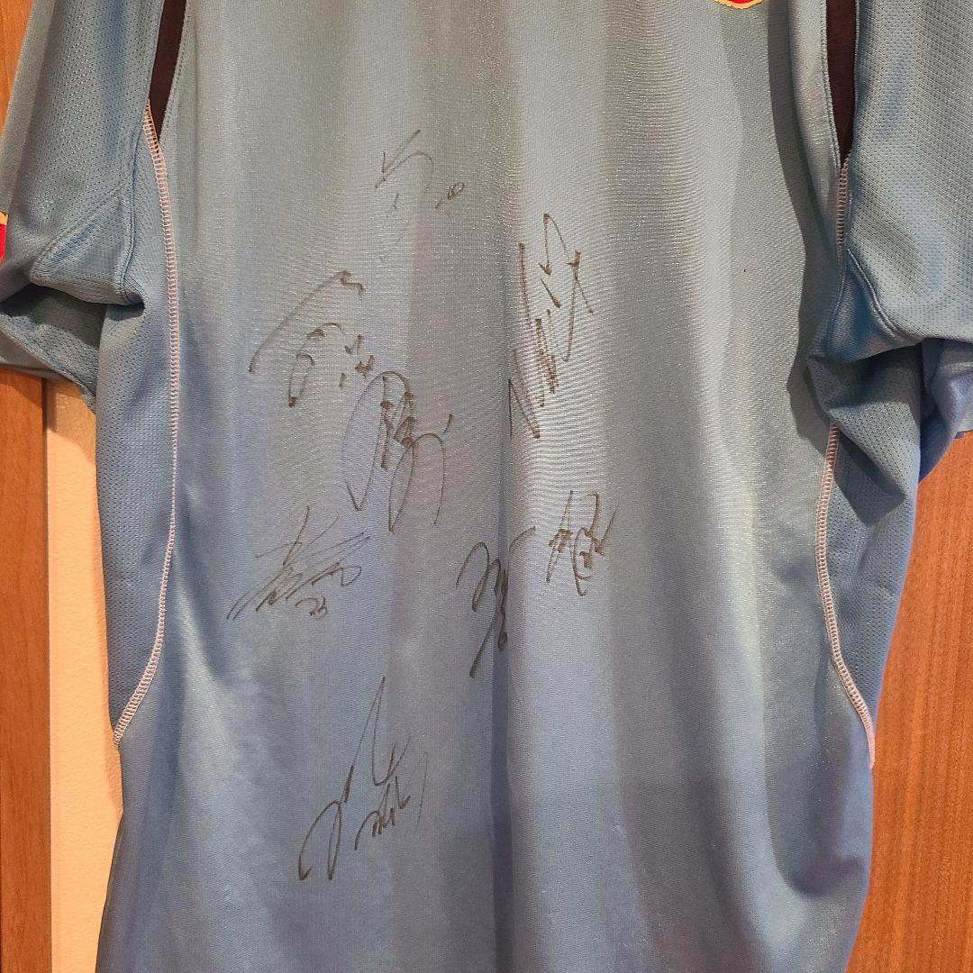 ジュビロ磐田2004ユニフォーム 中山藤田服部他サイン入