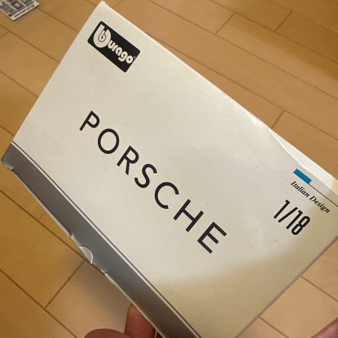 Bburago Porsche 1/18 ミニカー