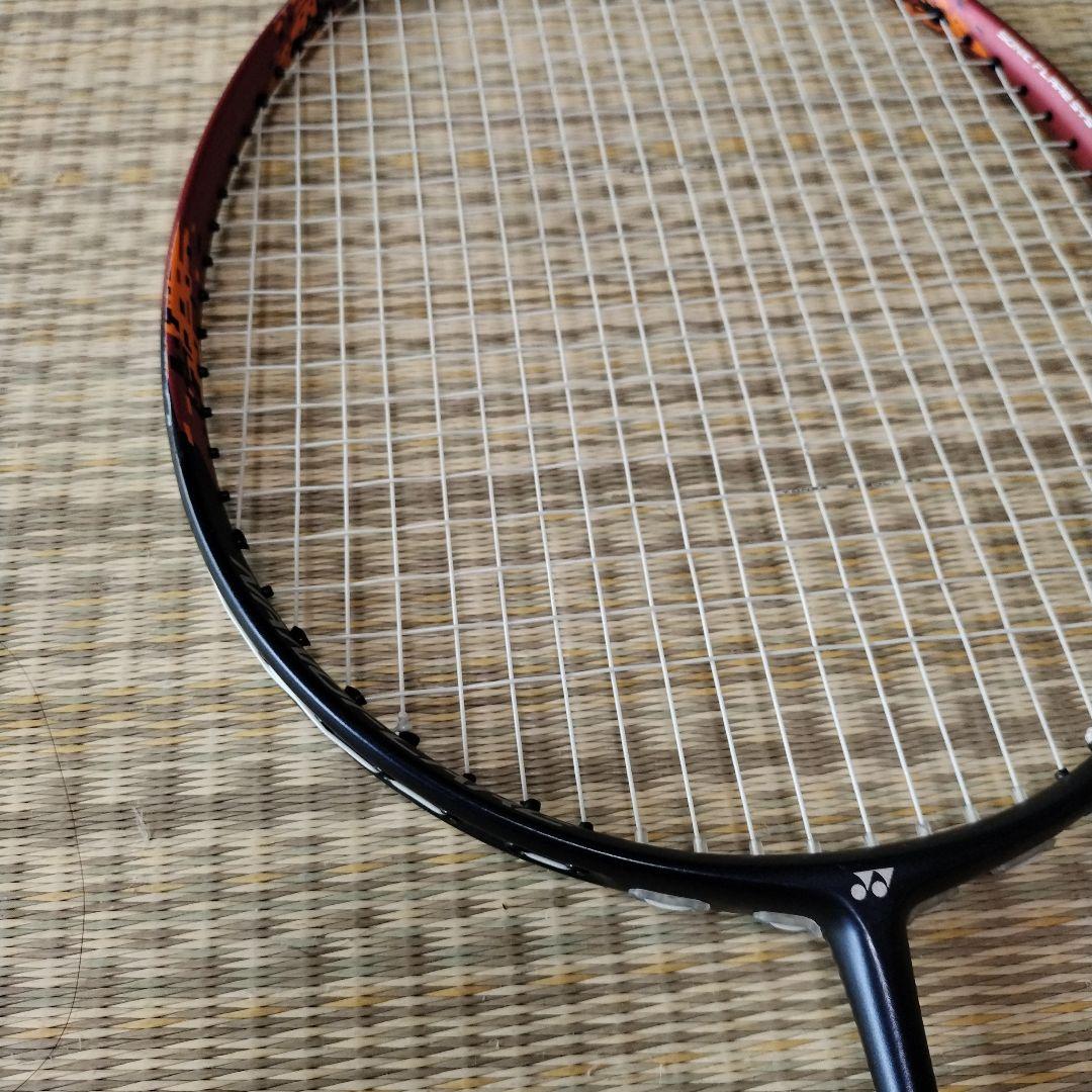 美品　ヨネックス　ナノフレア700