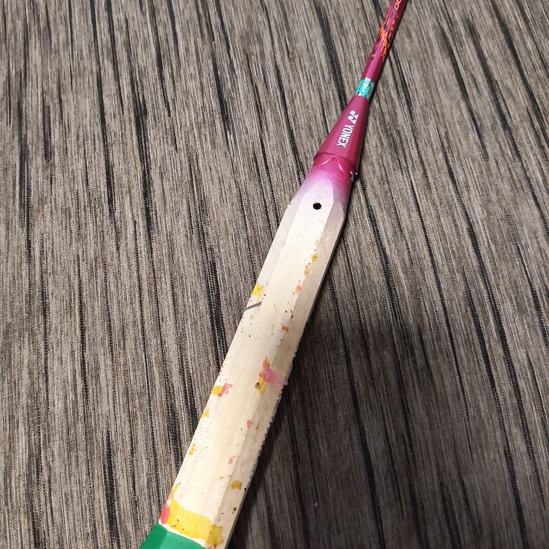 美品　ヨネックス　ナノフレア700