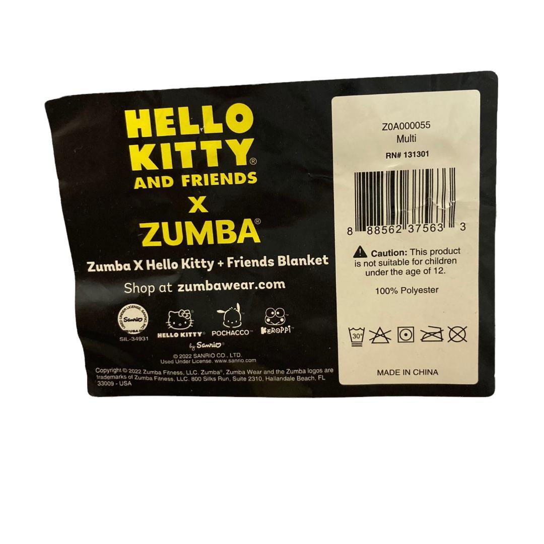 Zumba ズンバ X HELLO KITTY FRIENDS BLANKET