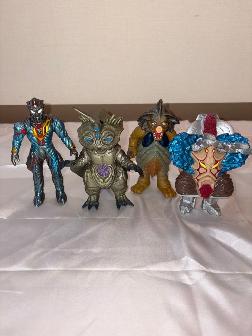 ウルトラマンダイナ 怪獣ソフビセット 一部タグあり