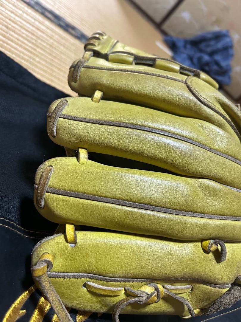 ミズノプロ　軟式　投手用グラブ　オーダー　ライムイエロー　黄色