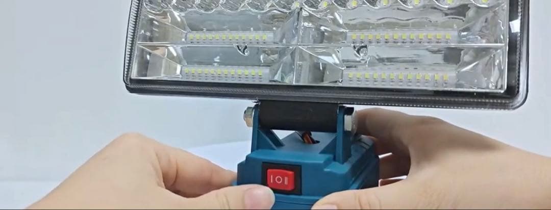 IP66防水 LEDライト 145度回転　マキタ互換