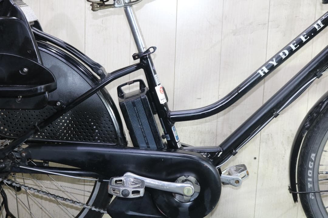 ブリヂストン ハイディツーHY684C 26インチ 8.7AH 3段 LED黒