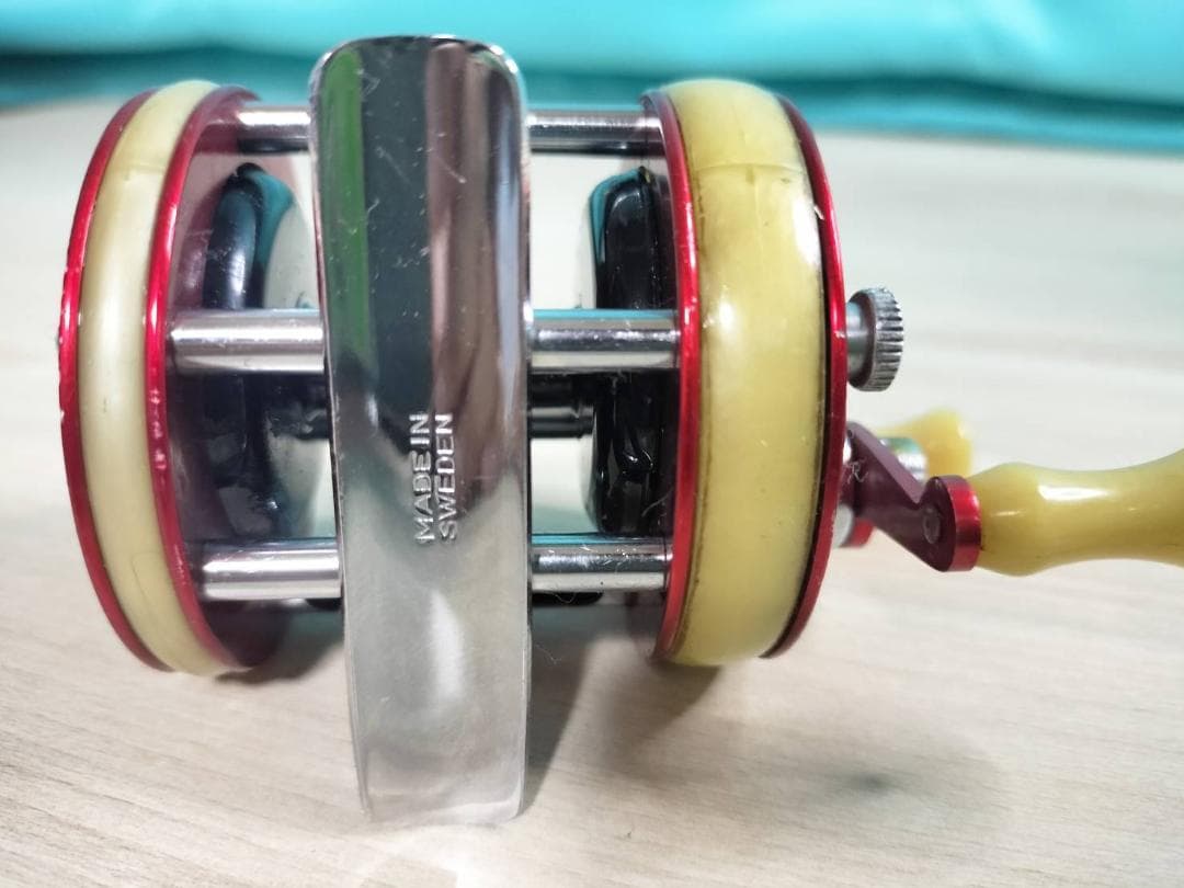 oku3947　アブ　アンバサダー G2600 　パーツ欠　Abu