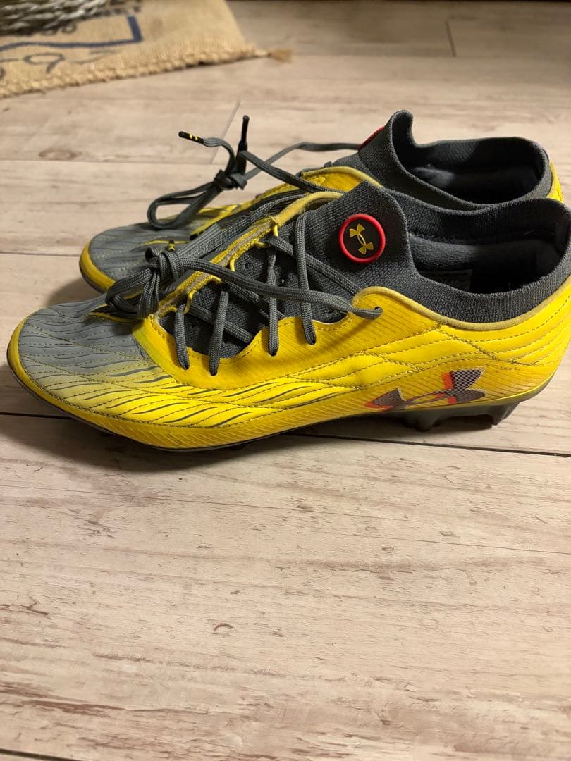【海外限定】UNDER ARMOUR マグネティコ　エリート4.0