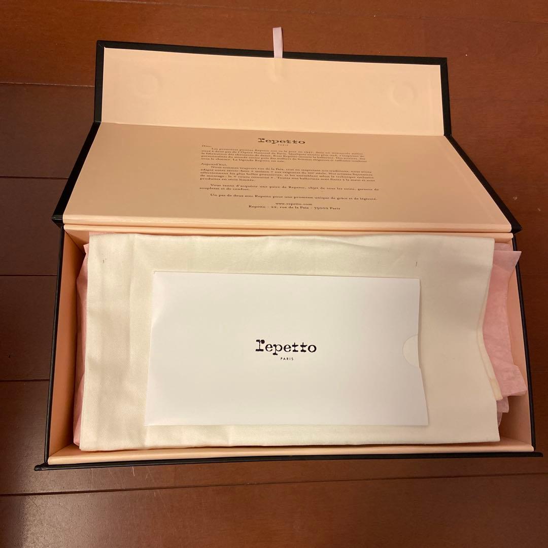 nomari 様　repetto ベージュ バレエシューズ　38