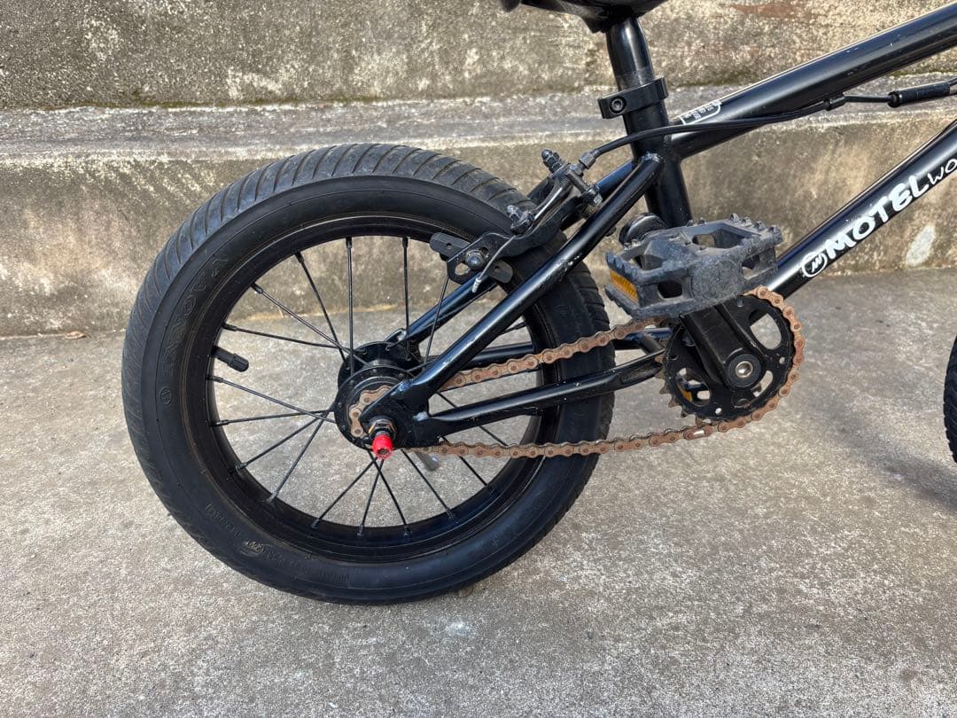 MOTELWORKS Juicy BMX 14インチ ブラック【直接引取】