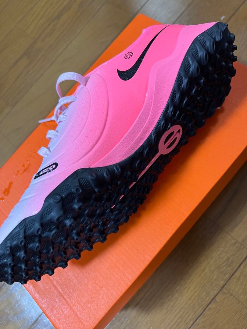 NIKE ティエンポ レジェンド10 アカデミー TF 24.0cm