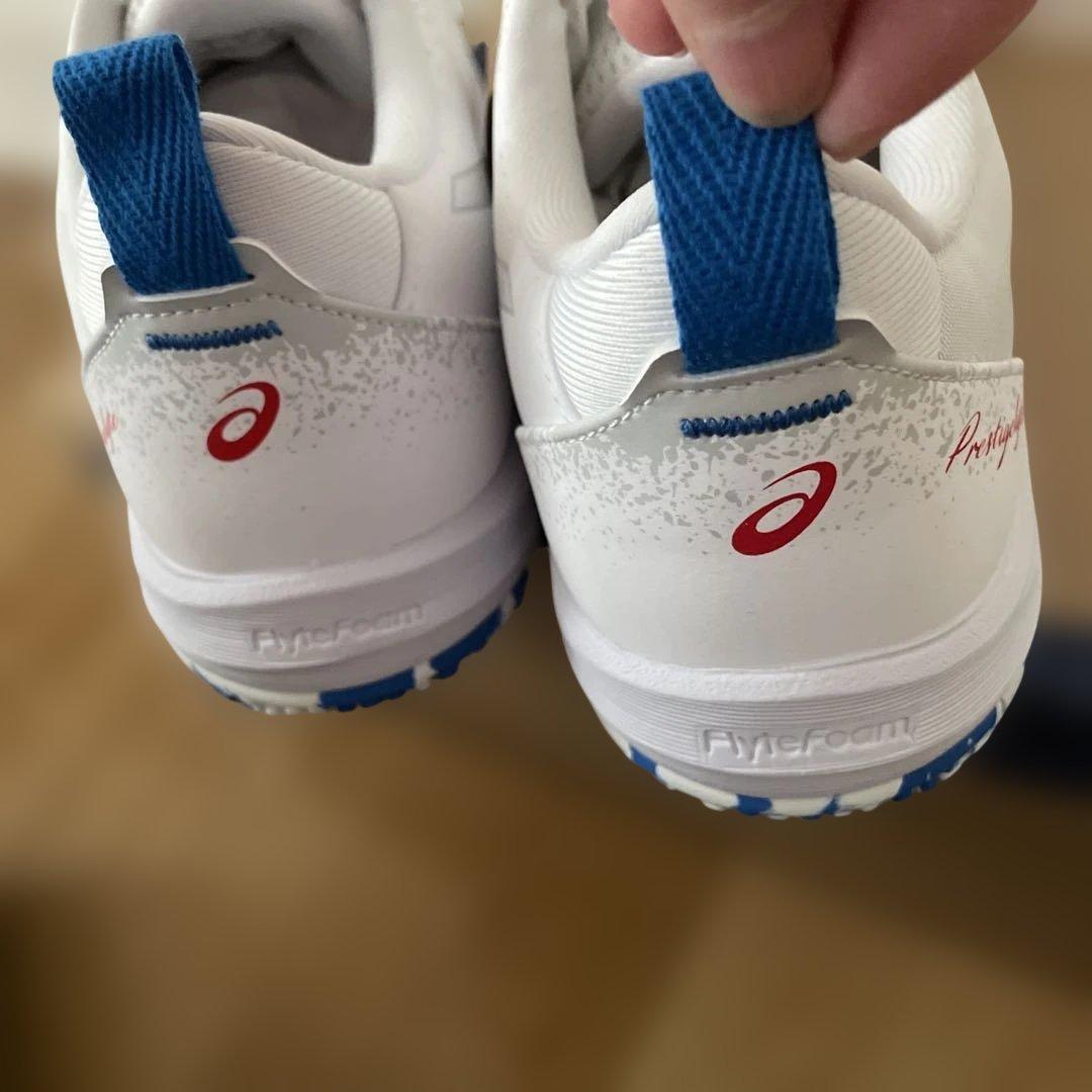 asics テニスシューズ ホワイト　ユニセックス　#2087