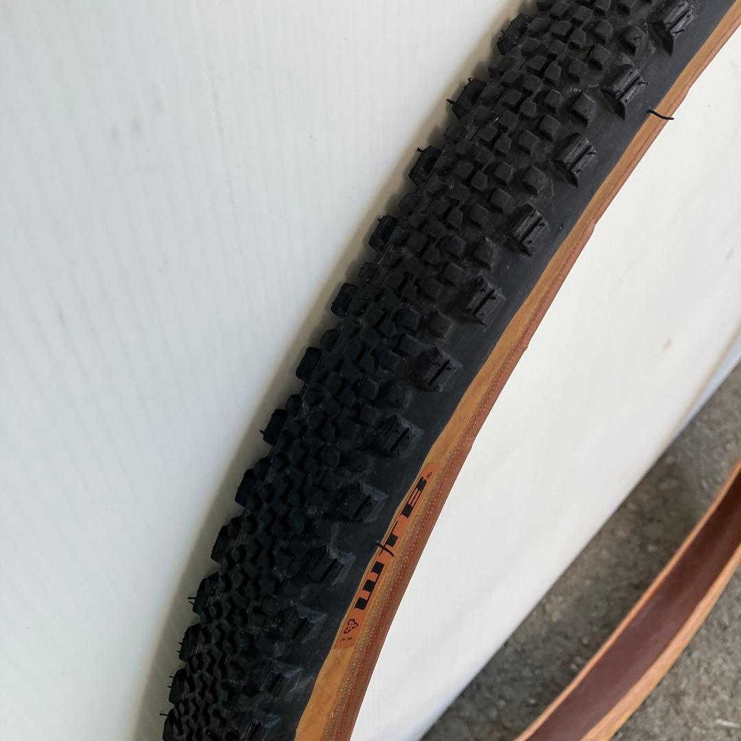 WTB RADDLER 700×40c クリンチャータイヤ 2本セット