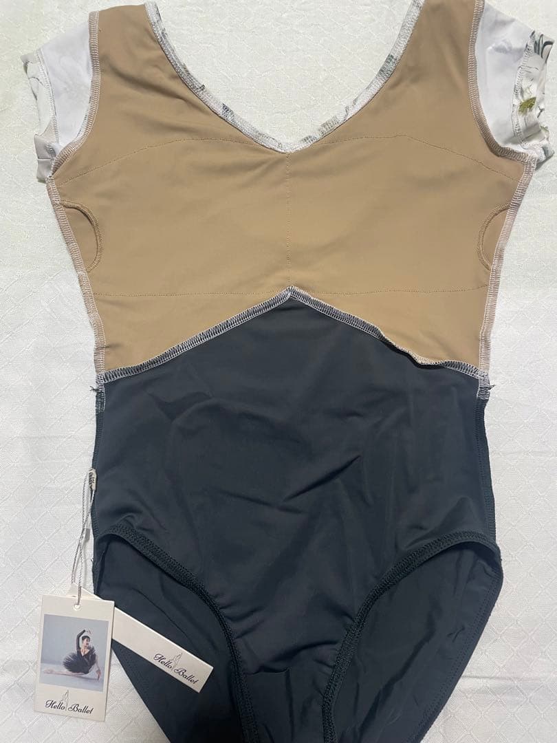 バレエセット♡新品レオタードと美品プルオンスカートのお得なセットです