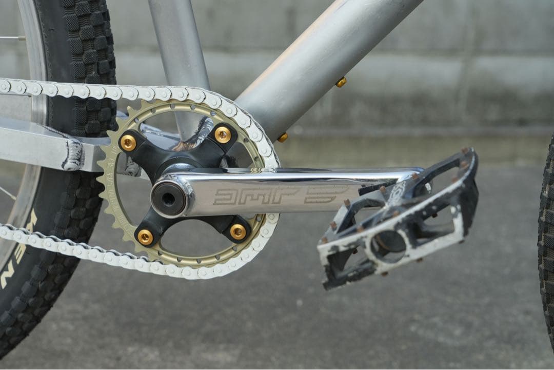 ストラトス　SANTA CRUZ CHAMELEON 26インチ