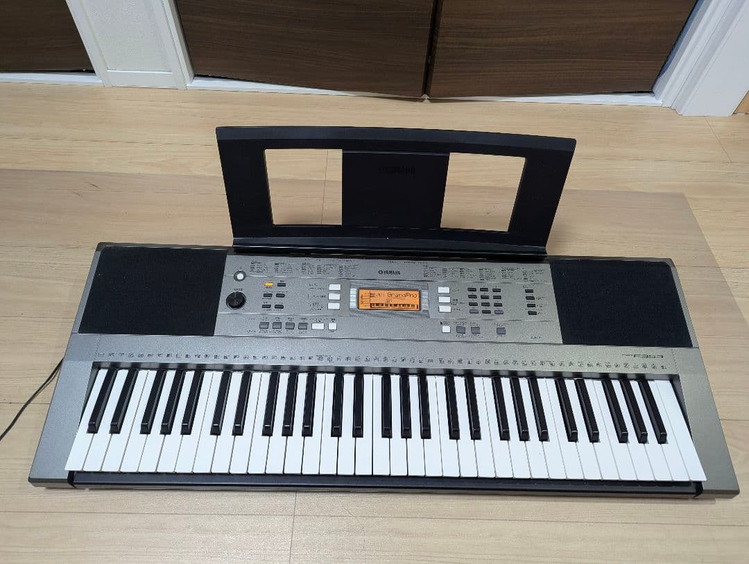 中古　YAMAHA ポータトーン 電子キーボード 61鍵 PSR-E353
