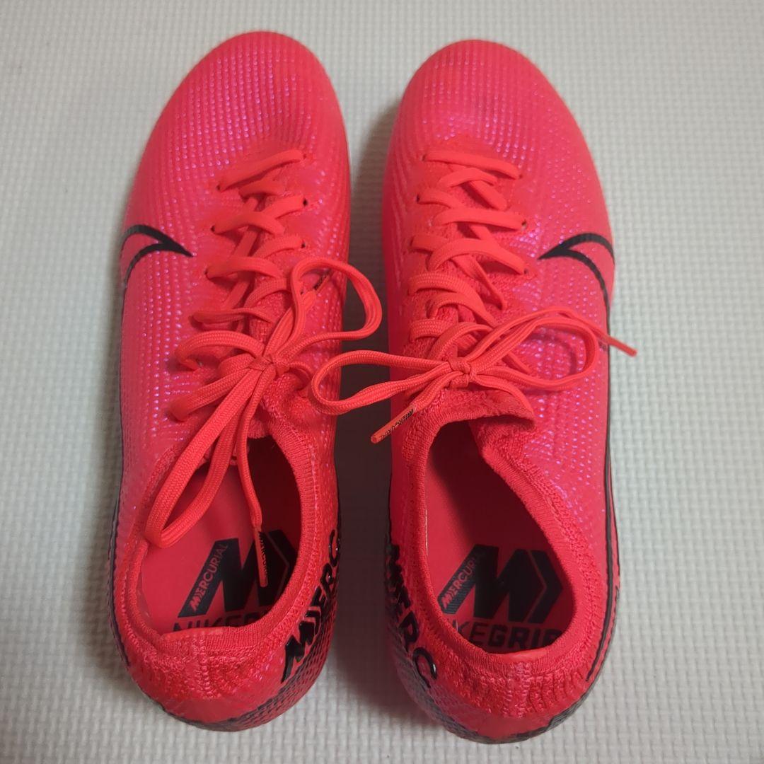 新品未使用　Nike マーキュリアルヴェイパー13エリート FG