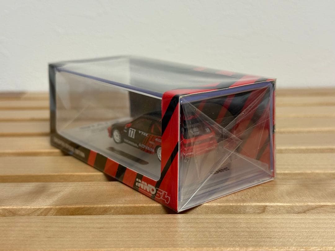 INNO64 1/64 ホンダcivic EF9 advan kanjo