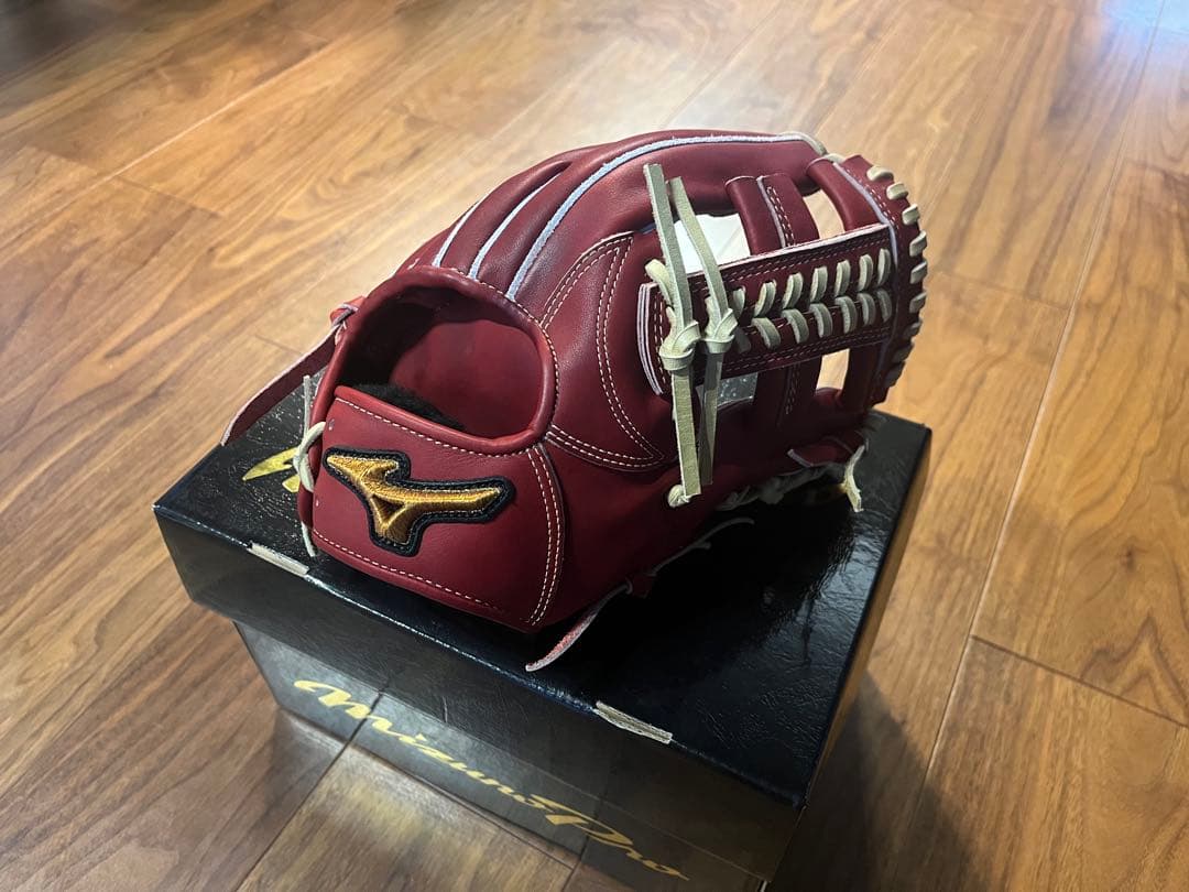 MizunoPro Classic硬式　内野手用（店頭にて型付け済み）