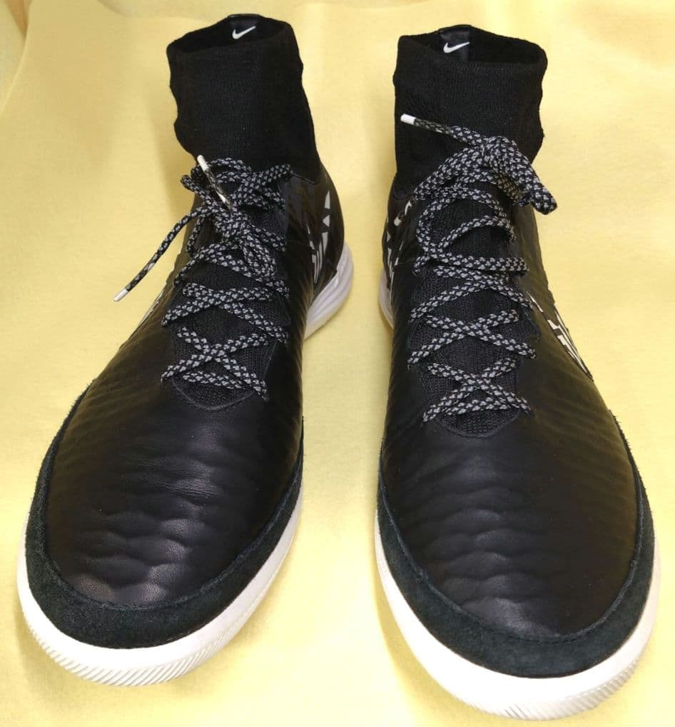ナイキ☆NikeマジスタXプロキシモストリートＴＦ 25.5ⅽⅿ