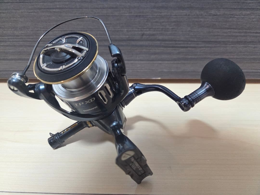 ゴメクサス リールスタンド付き シマノ　17ツインパワーXD 4000xg