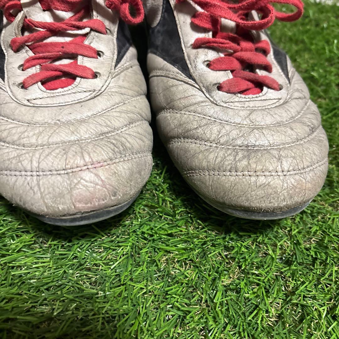 Mizuno サッカーシューズ モード ホワイト/ブラックレッド 26.5センチ