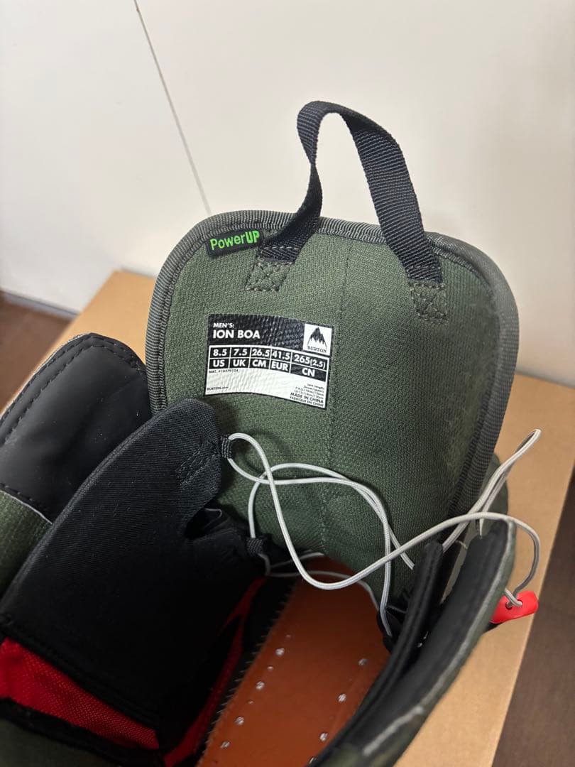 美品　1回使用　Burton Ion