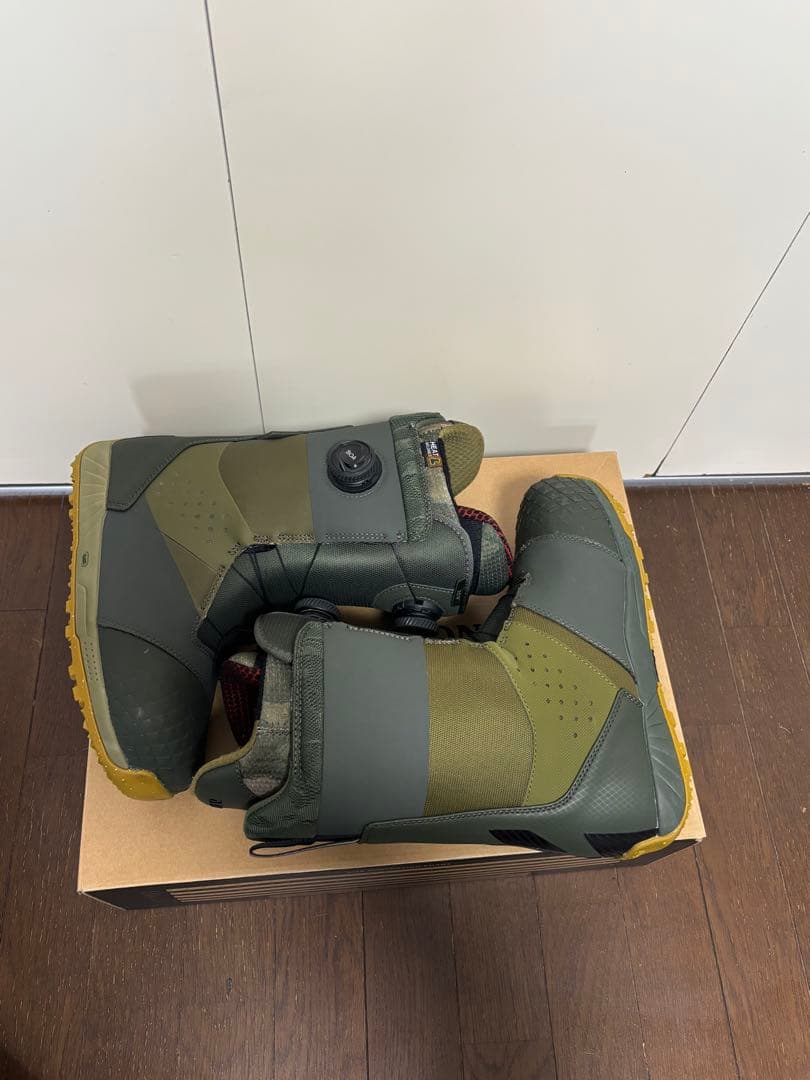 美品　1回使用　Burton Ion