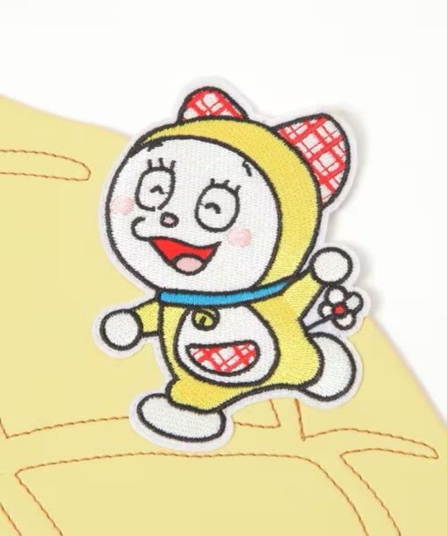 新品　スタジオクリップ　合皮ランチョンマット　インテリアマット　ドラミちゃん