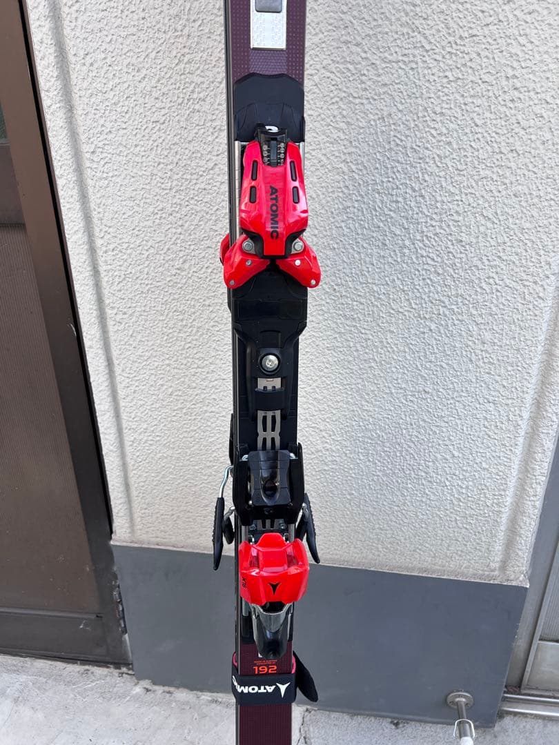 ATOMIC スキー板 192cm レッド/ブラック